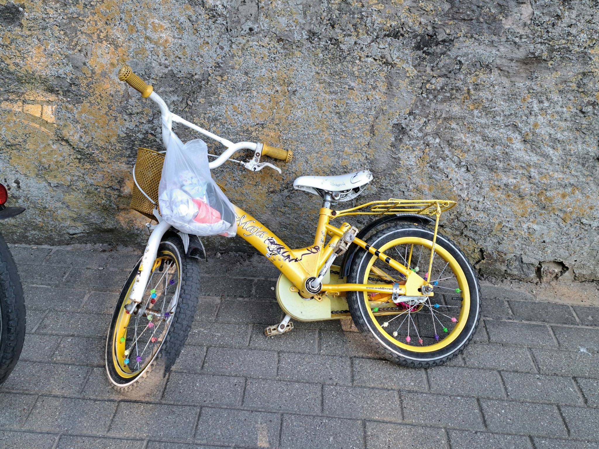 artykuły Jak przetrwać z nastolatkiem?